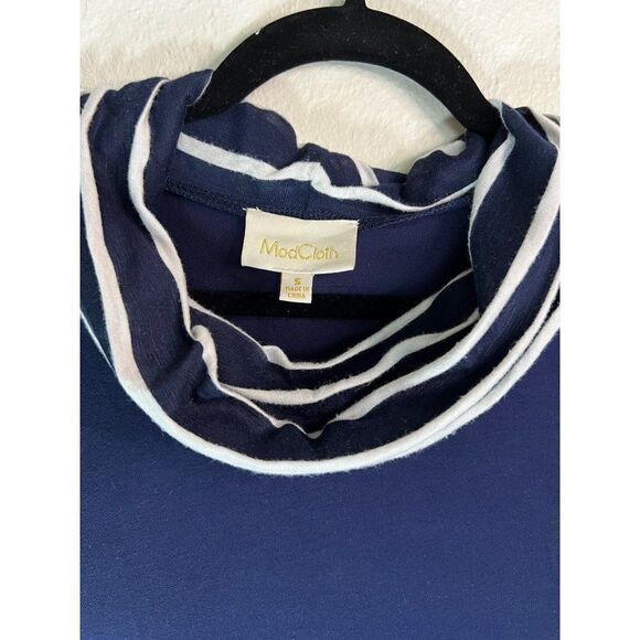 ModCloth Long Sleeve Mock Neck Blouse. Blue & White. Size Small - Picture 2 of 9